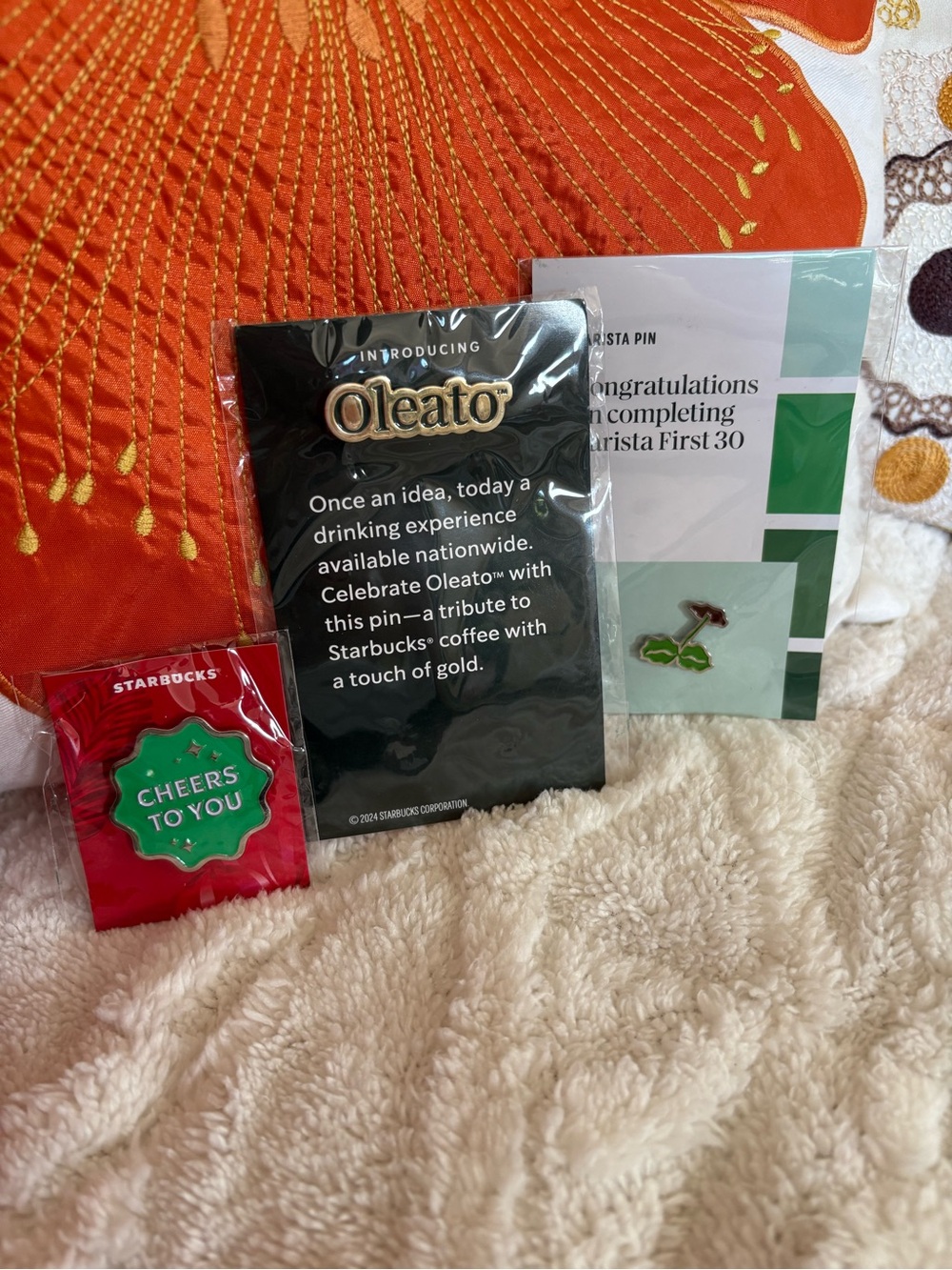Starbucks Green and Gold Oleato & Cheers Pin Set